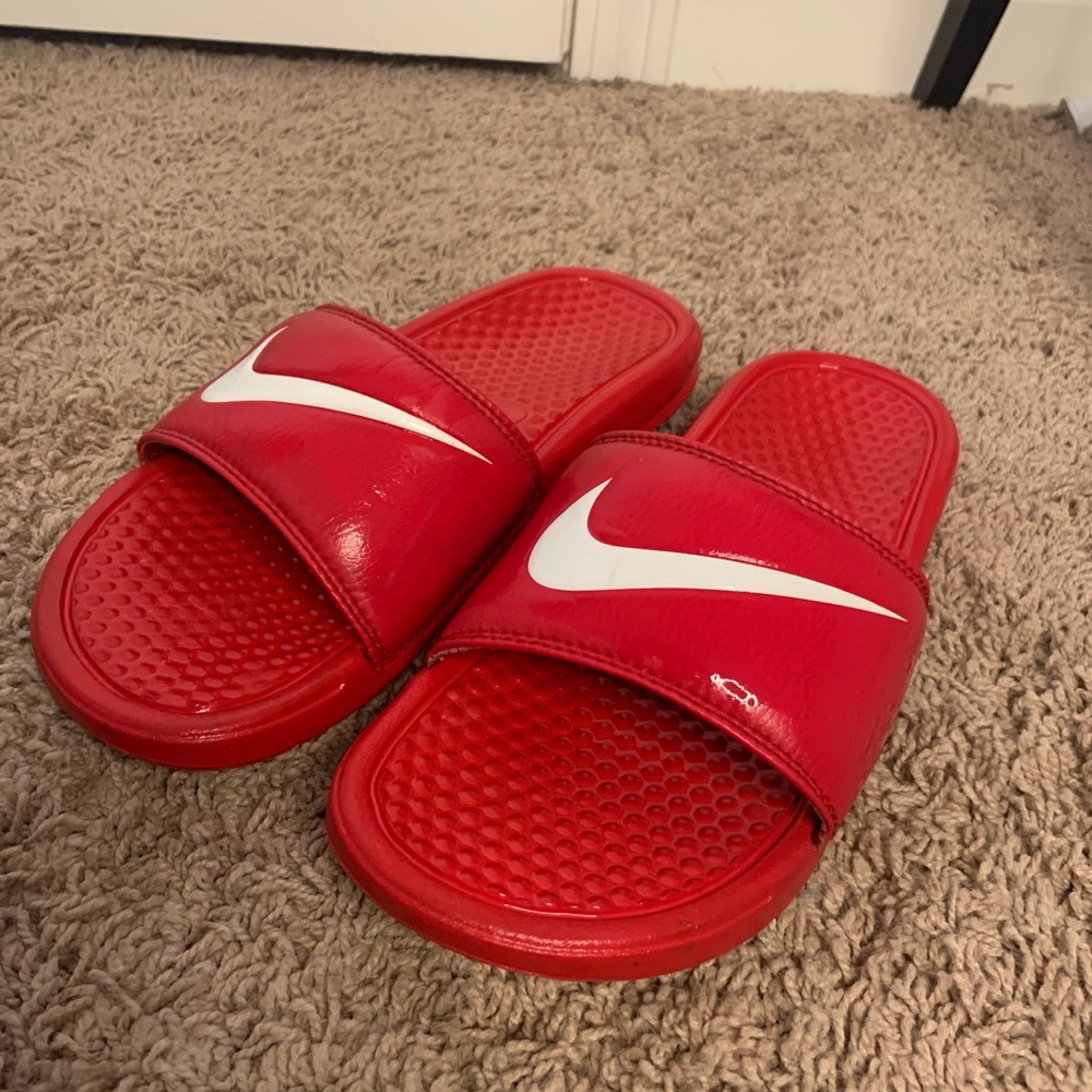 RED NIKE SLIDES